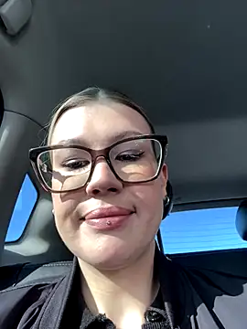 Snapshot of RinaCat chatting on 14, 10, 2025 RinaCat online show from 14, 10, 2025