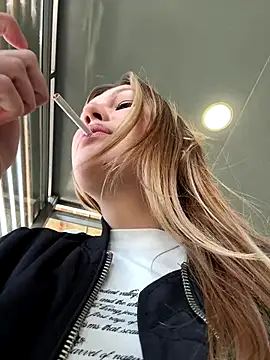 Snapshot of RinaCat chatting on 19, 9, 2025 RinaCat online show from 19, 9, 2025