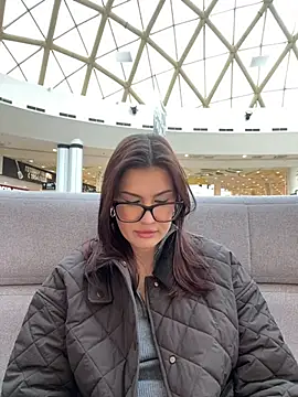 Snapshot of RinaCat chatting on 11, 3, 2025 RinaCat online show from 11, 3, 2025