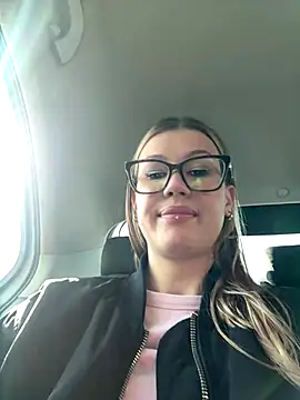 Snapshot of RinaCat chatting on 20, 9, 2025 RinaCat online show from 20, 9, 2025