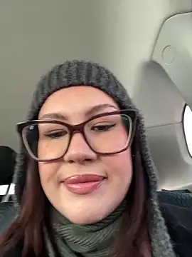 Snapshot of RinaCat chatting on 6, 3, 2025 RinaCat online show from 6, 3, 2025