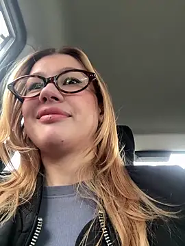 Snapshot of RinaCat chatting on 24, 9, 2025 RinaCat online show from 24, 9, 2025