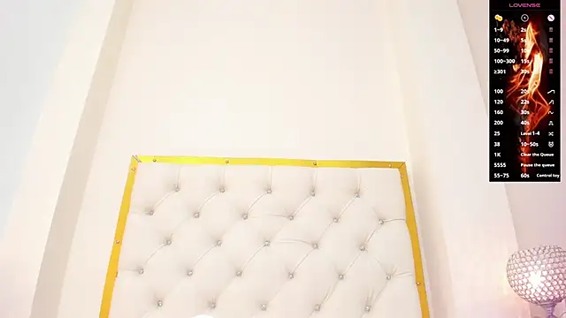 Donnapaul online show from 24, 11, 2025