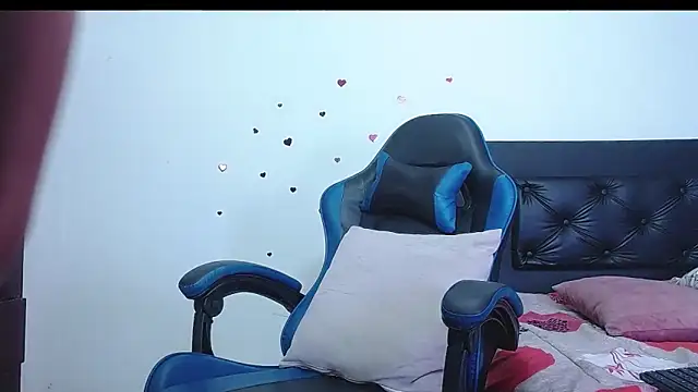 Georgina Copper online show from 9, 4, 2026