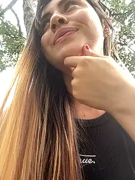 Snapshot of Nicol_Swift_ chatting on 23, 1, 2025 Nicol Swift online show from 23, 1, 2025