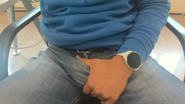 alessandroman2114 online show from 29, 10, 2025