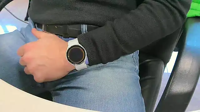 alessandroman2114 online show from 25, 2, 2025