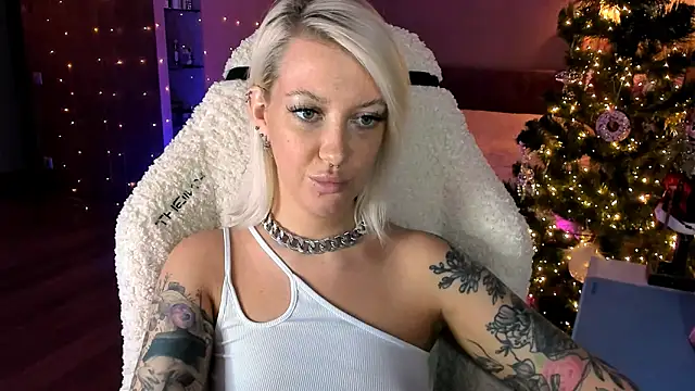 tykioty Miley online show from 21, 12, 2025