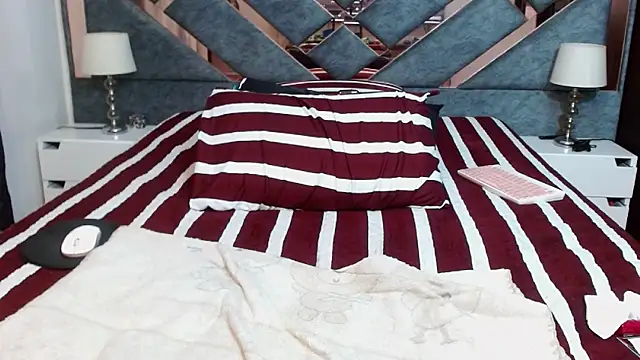 KarlaTesg online show from 11, 10, 2025