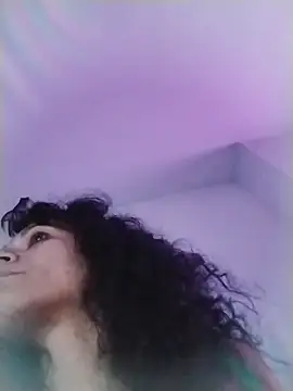 Snapshot of Donostipa chatting on 8, 11, 2025 Donostipa online show from 8, 11, 2025