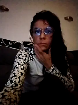 Snapshot of Donostipa chatting on 4, 12, 2025 Donostipa online show from 4, 12, 2025