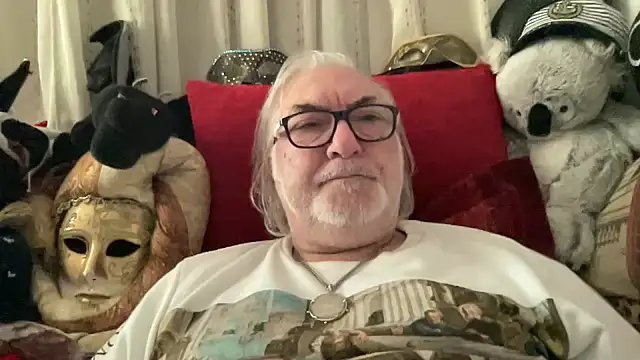 EroticVenetian online show from 2, 2, 2026