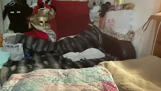 EroticVenetian online show from 4, 11, 2025