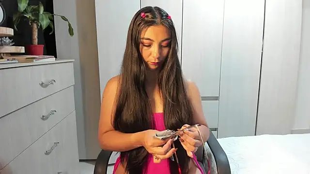 Snapshot of Karla_hernandez_ chatting on 25, 5, 2026 Karla hernandez online show from 25, 5, 2026