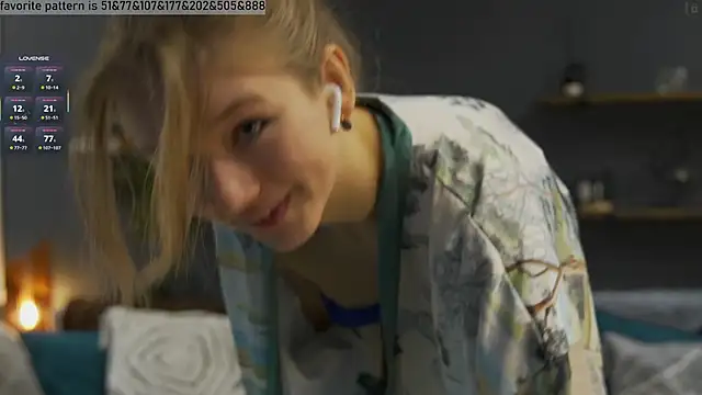 Snapshot of Alexandra_Demore chatting on 17, 3, 2025 Alexandra Demore online show from 17, 3, 2025