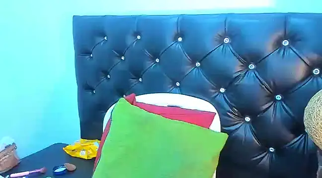 Snapshot of lanaconnorx chatting on 14, 2, 2025 lanaconnorx online show from 14, 2, 2025