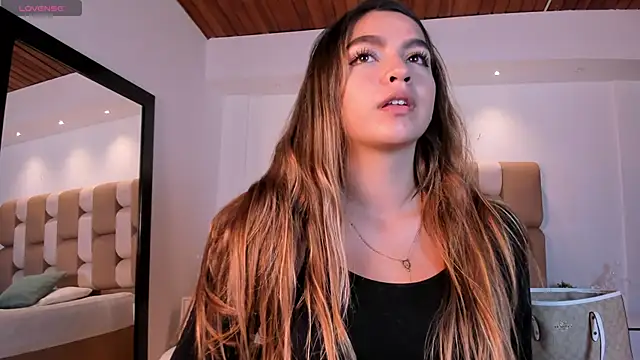 ambarcarterr online show from 12, 9, 2025