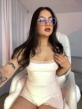 montmariana online show from 28, 12, 2024