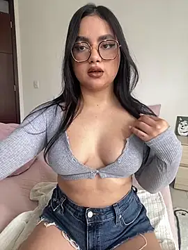 montmariana online show from 12, 7, 2026