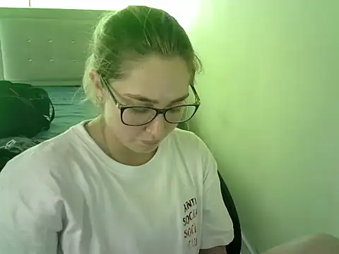 katy pp online show from 4, 10, 2025