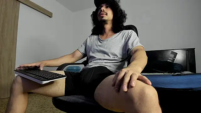 TristanWoods online show from 25, 3, 2026