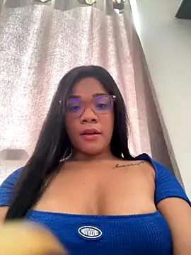 ashley Tompson1 online show from 7, 11, 2025