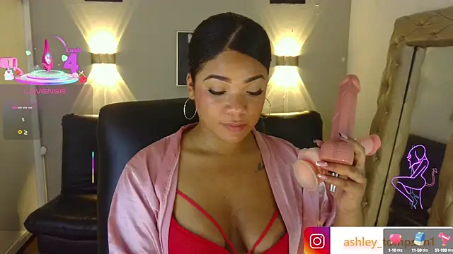 ashley Tompson1 online show from 21, 3, 2025