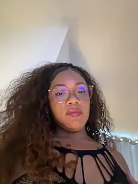 ashley Tompson1 online show from 28, 3, 2026