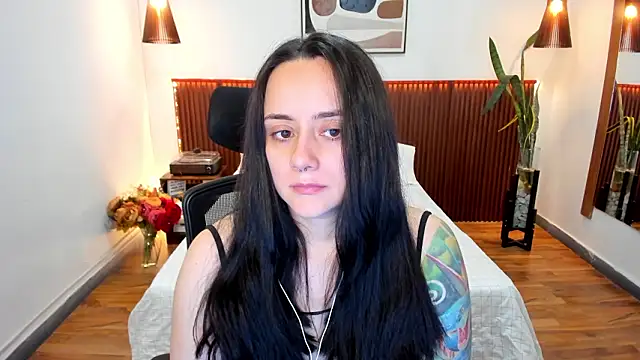 Snapshot of KatherineBond chatting on 31, 1, 2026 KatherineBond online show from 31, 1, 2026