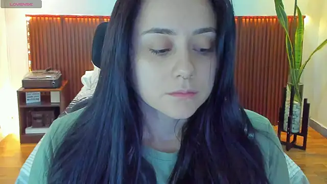 KatherineBond online show from 11, 11, 2025