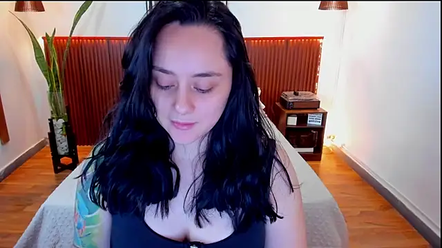 KatherineBond online show from 26, 9, 2025