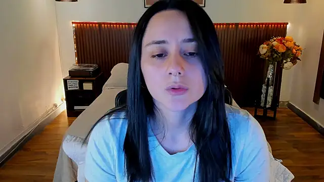 KatherineBond online show from 17, 7, 2026