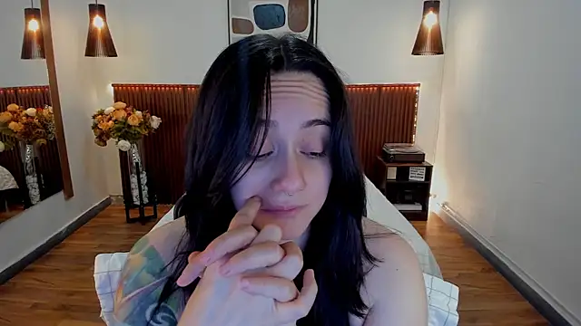 KatherineBond online show from 12, 6, 2026