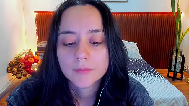 KatherineBond online show from 19, 12, 2025