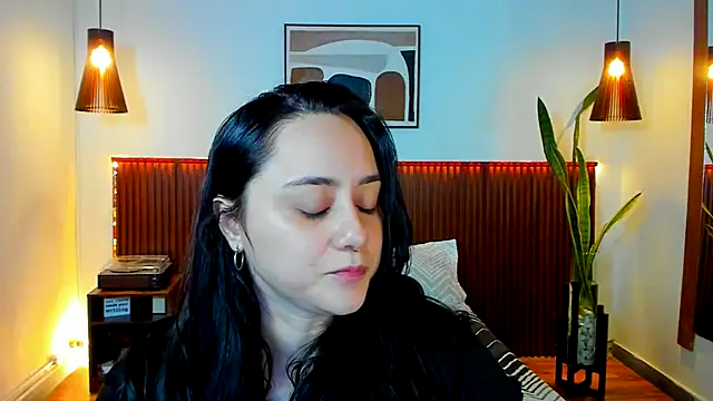 KatherineBond online show from 27, 11, 2025