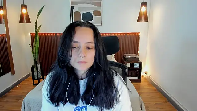 KatherineBond online show from 16, 10, 2025