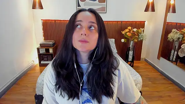 KatherineBond online show from 14, 5, 2026