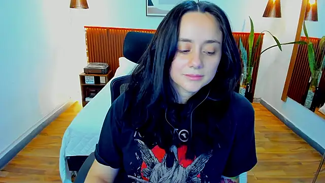 Snapshot of KatherineBond chatting on 28, 2, 2026 KatherineBond online show from 28, 2, 2026