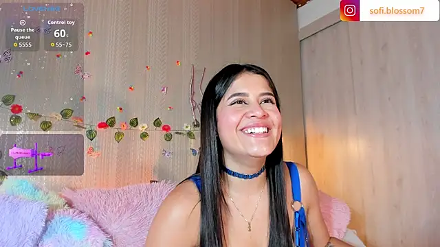 Snapshot of Sofi_Blossom chatting on 24, 6, 2026 Sofi Blossom online show from 24, 6, 2026