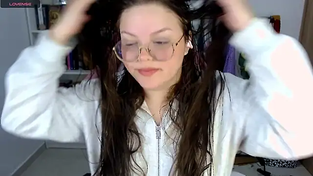 Gabiwaifu online show from 23, 11, 2025