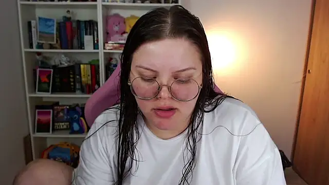 Gabiwaifu online show from 8, 5, 2026