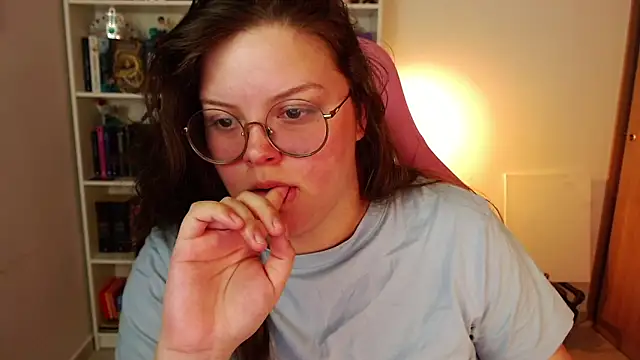 Gabiwaifu online show from 5, 4, 2026