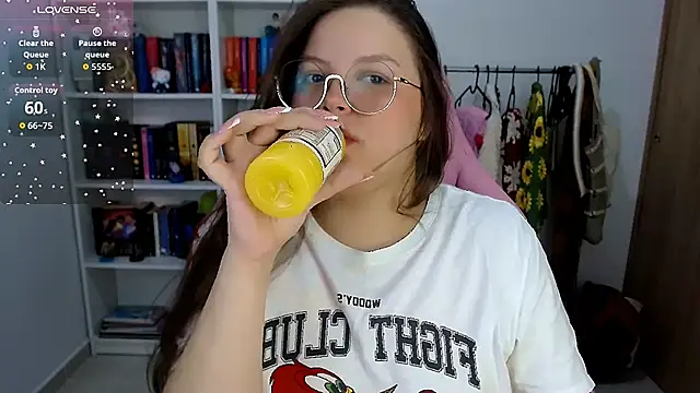 Gabiwaifu online show from 28, 9, 2025