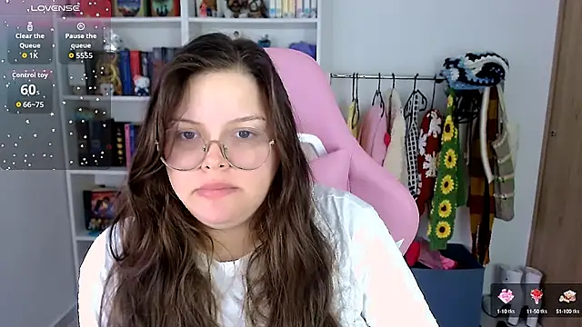 Gabiwaifu online show from 6, 10, 2025