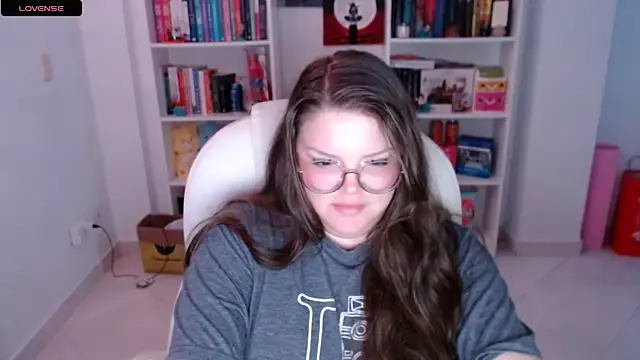 Gabiwaifu online show from 2, 3, 2025