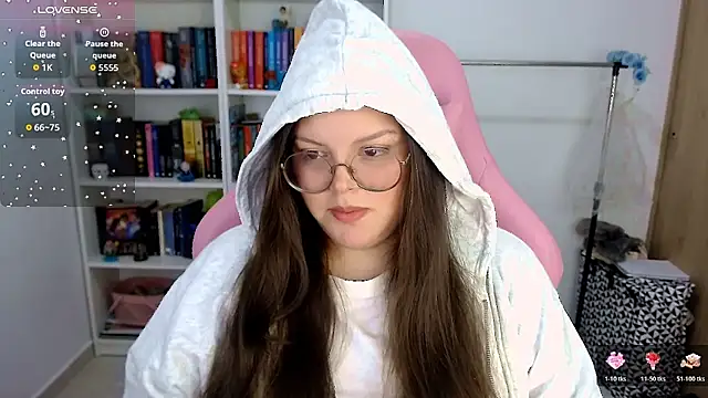 Gabiwaifu online show from 24, 10, 2025