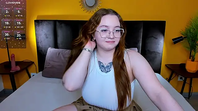 Emma adorablle online show from 2, 2, 2025