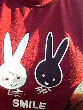 Priya Bong online show from 15, 12, 2025