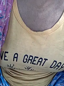 Priya Bong online show from 11, 4, 2026