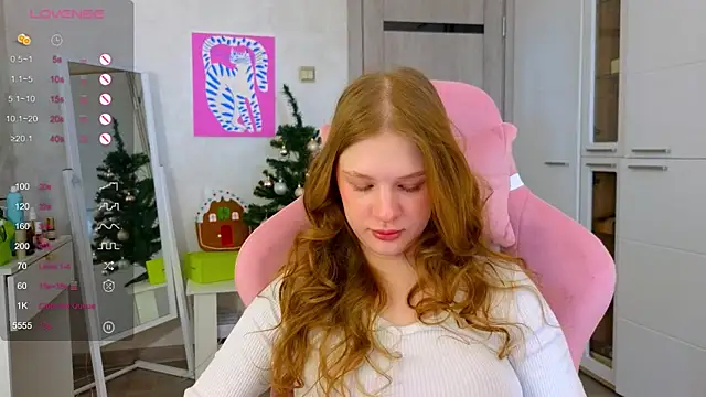 Snapshot of TrissMerigold9 chatting on 13, 1, 2026 TrissMerigold9 online show from 13, 1, 2026